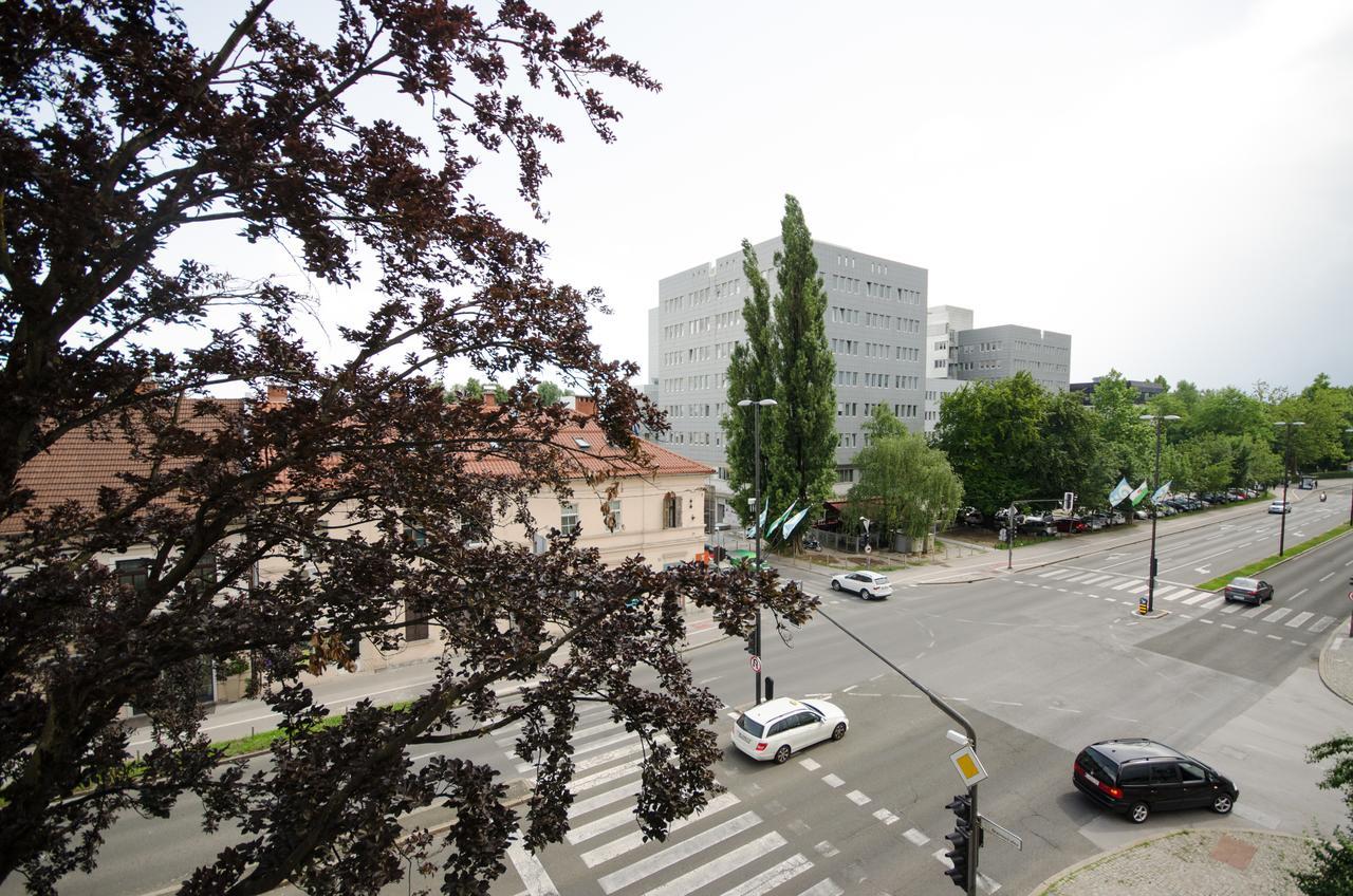 Apartment Trzaska With Free Parking Ljubljana Luaran gambar
