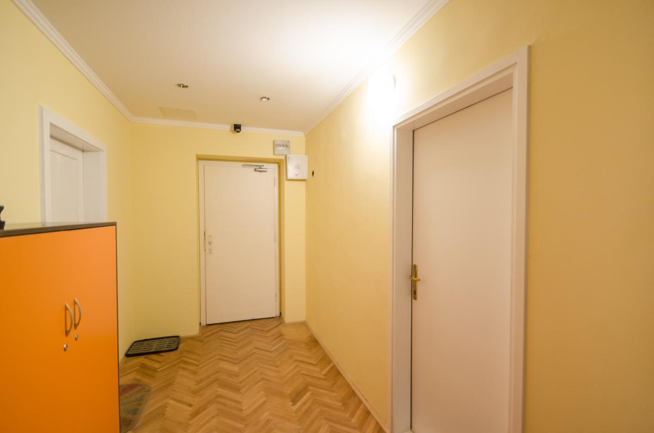 Apartment Trzaska With Free Parking Ljubljana Luaran gambar