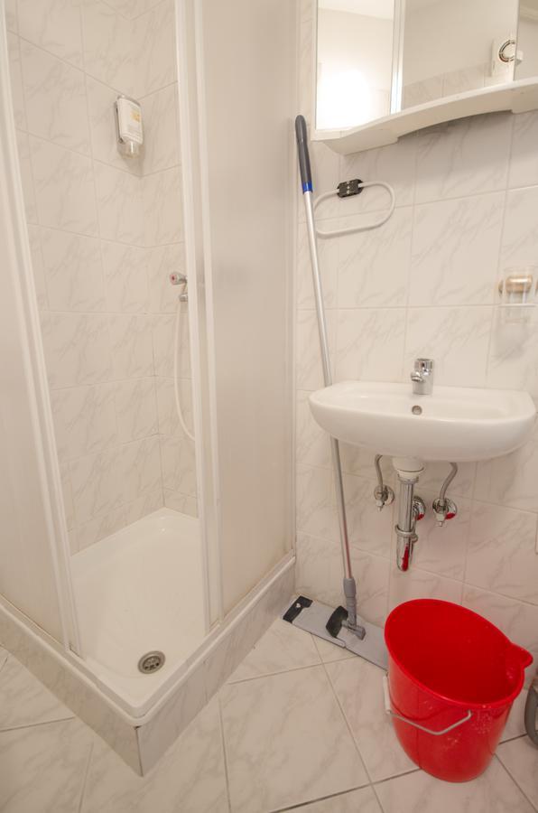 Apartment Trzaska With Free Parking Ljubljana Luaran gambar